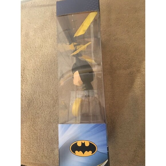 NEW! HOVER HERO DC Comics Motion Control RC Flying Batman Rooftop Brands‎ WB4001 - Picture 2 of 5